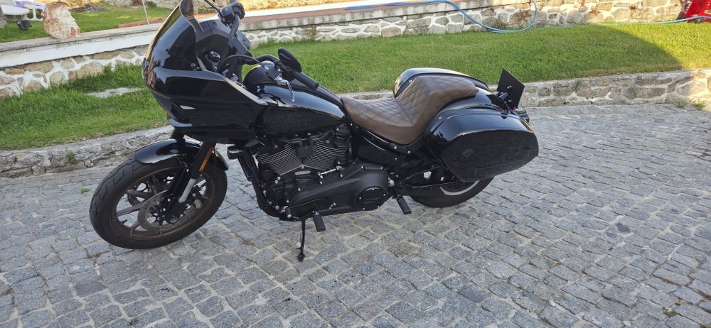 Harley davidson low rider st