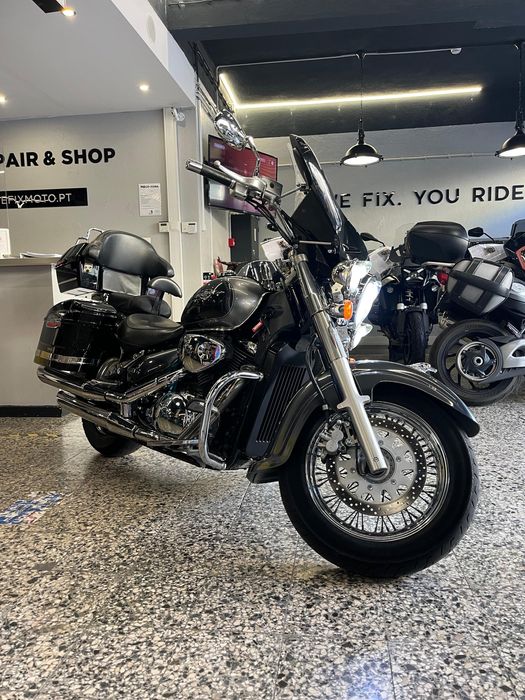 Suzuki  VL 800 Intruder em Óptimo estado.