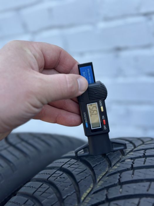Всесезонні шини‼️Goodyear Vector4seasons 104V 225/60 r18 8мм 2023рік
