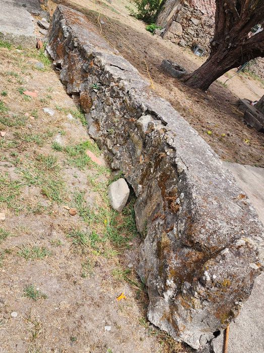 Pedras para chão e muro