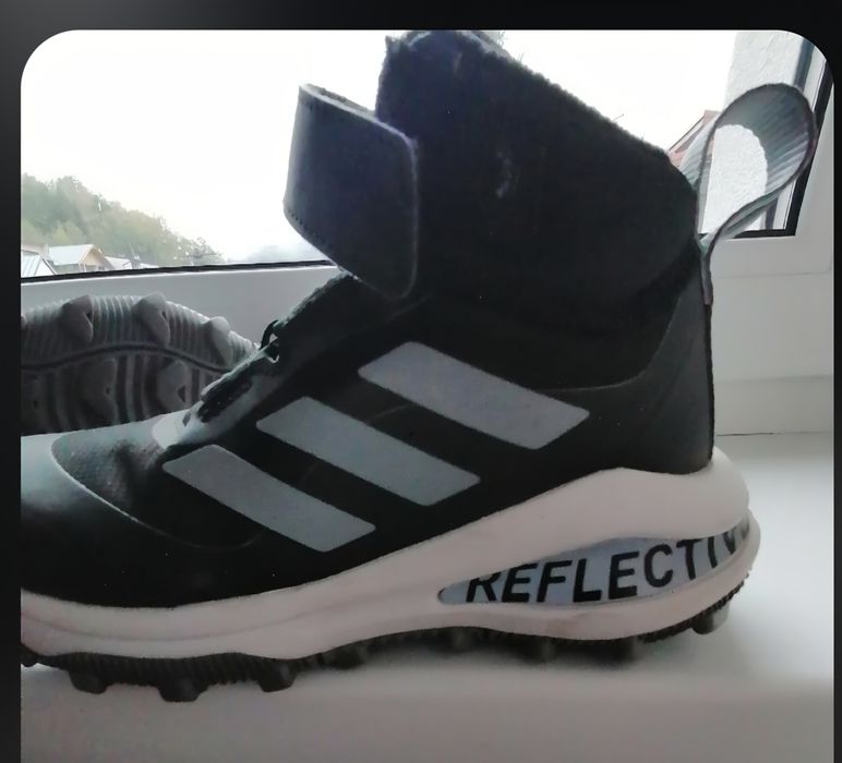 Buty  zimowe adidas 31