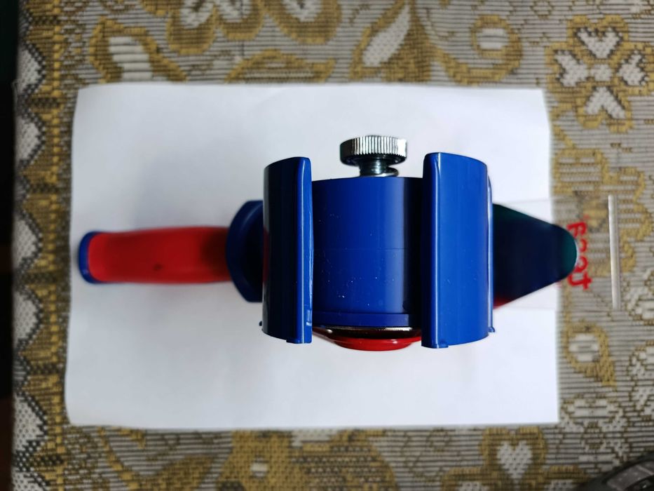 Диспенсер для скотча Tesa (Германия)