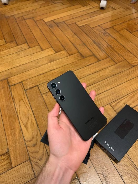 Samsung s23 5g 8+8/128g