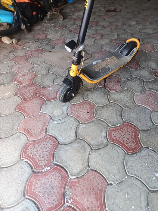 Продаж самокатів