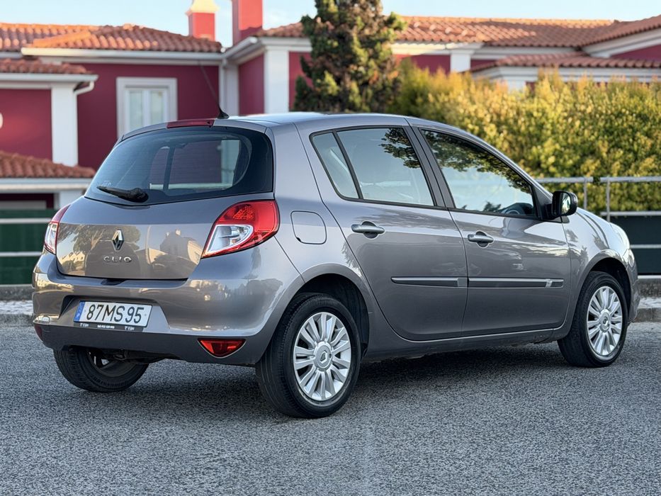 Renault Clio 1.2 - 2012 - Garantia 18 meses