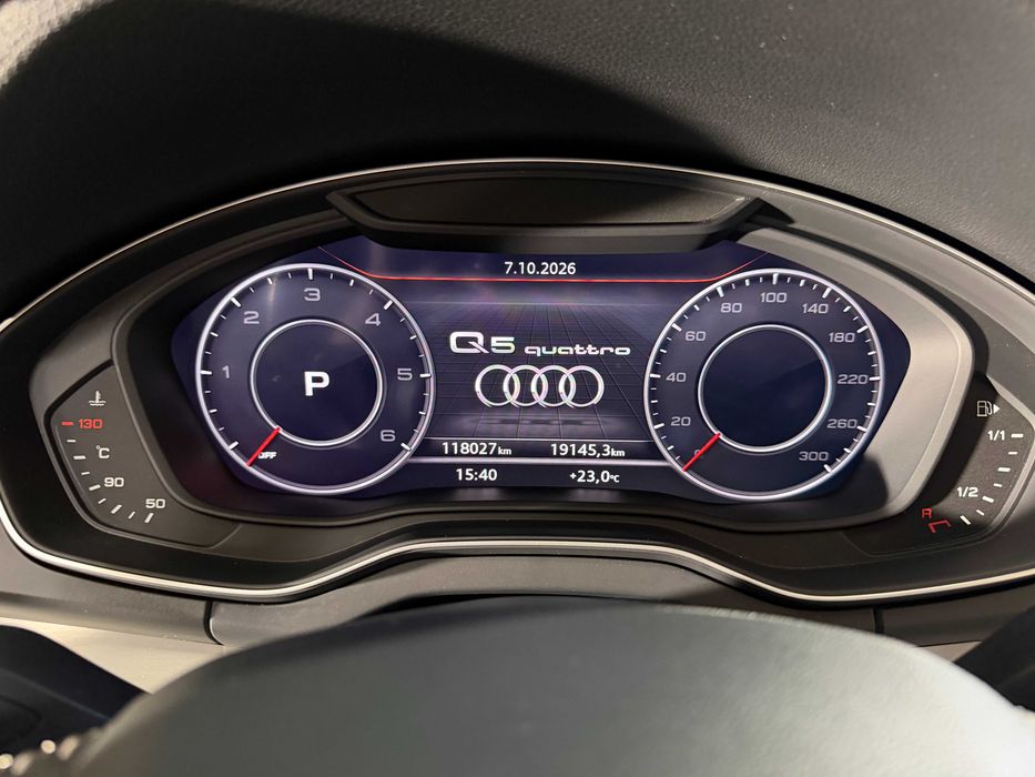 AUDI Q5 2.0TDi S-Line S-tronic Quattro Auto Quadrante Digital