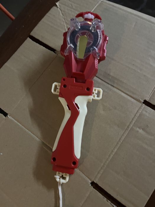 Lancador beyblades especial