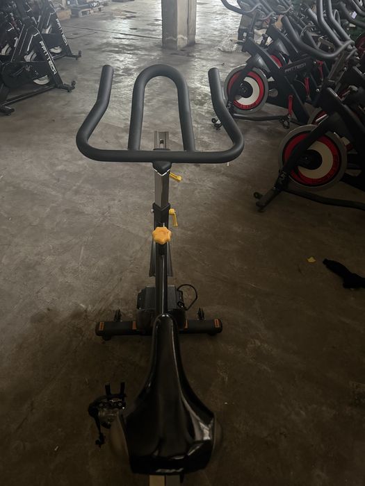 Bicicleta spinning bh