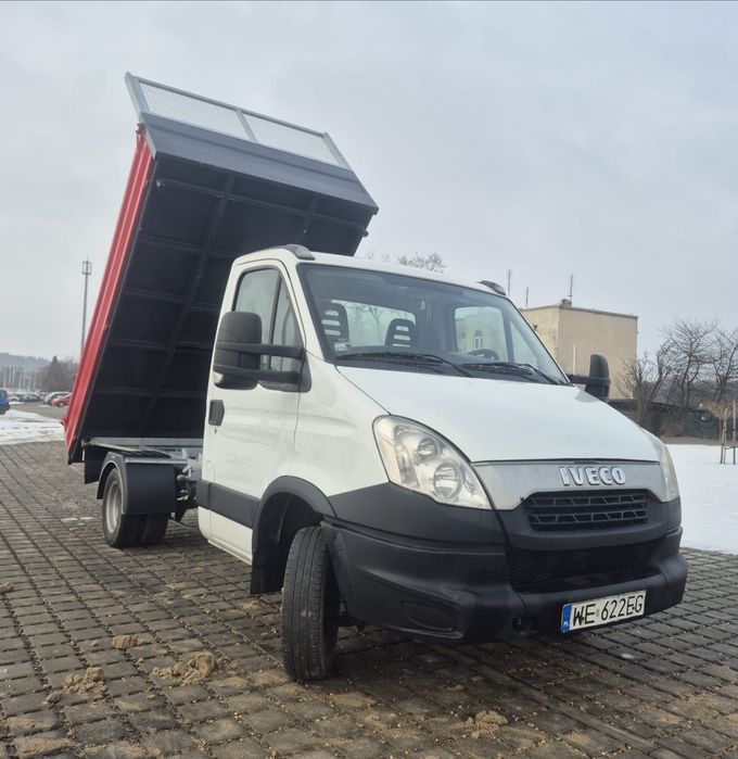 Iveco Daily silnik 2.3 hpi 110 35c11 wywrotka kiper 3 strony  klima