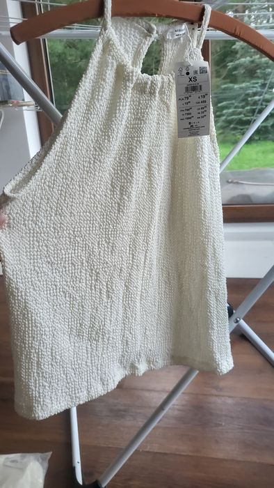 Kreszowany top z dekoltem halter damski kremowy Reserved rozmiar Xs/ 3