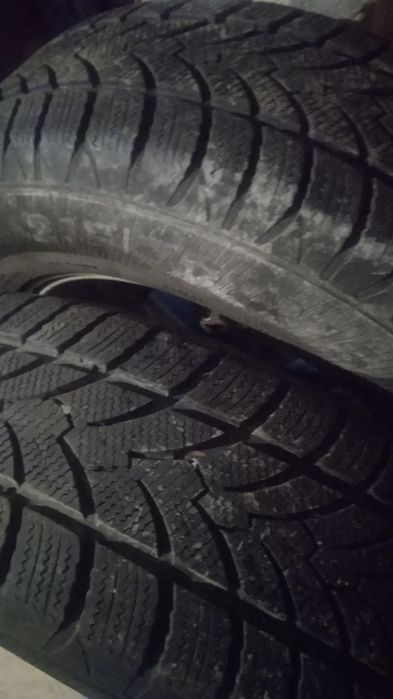 Продам зимову резину з дисками