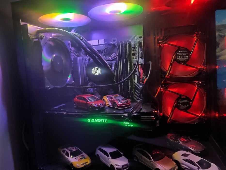 computador completo com monitor e secretária