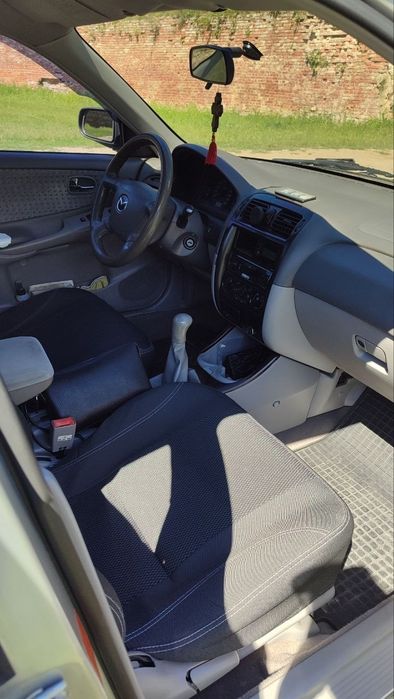 Mazda 626 GF 2.0