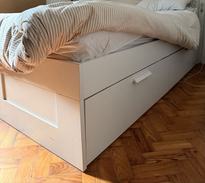 Cama Brimnes Ikea