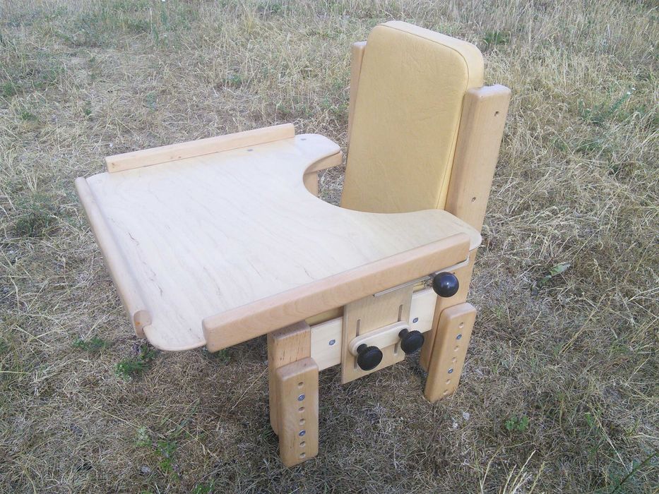 Sprzedam krzesło rehilibitacyjne KR 1