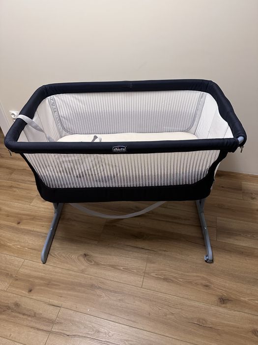 Łożeczko chicco next to me