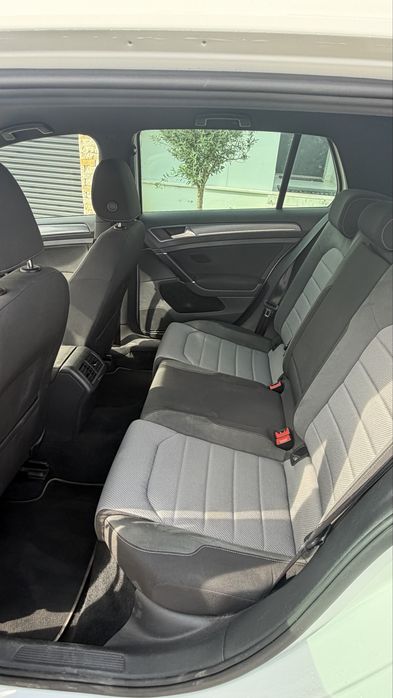 Vw Golf 7     R-LINE