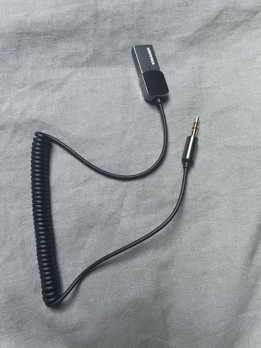 Adapter bluetooth aux