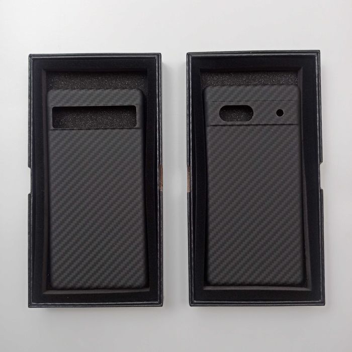 Чехол из настоящего карбона для Google Pixel 7A