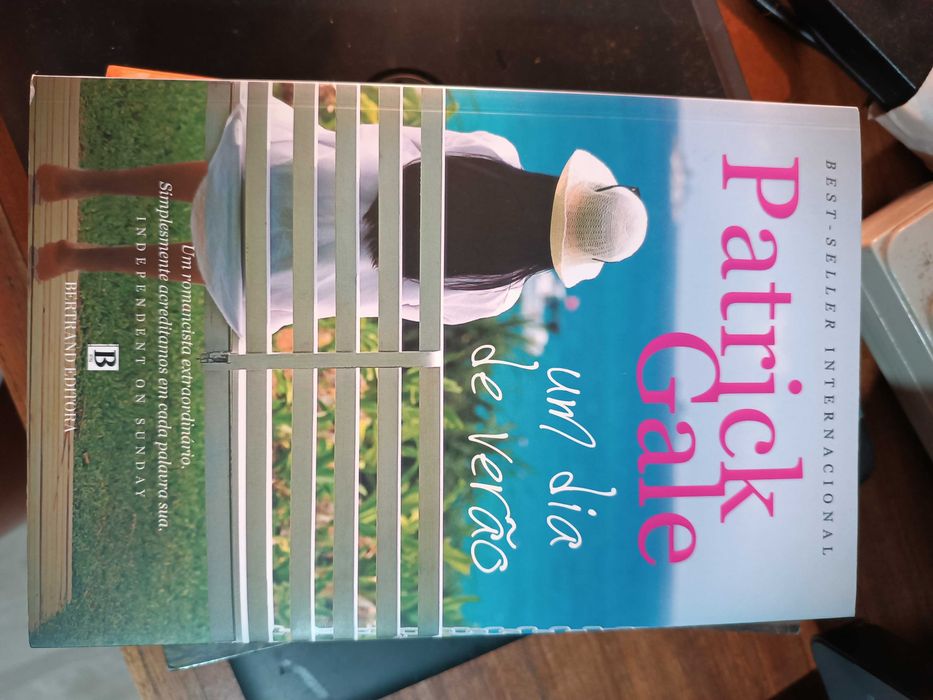 Livro "Um dia de verão" de Patrick Gale