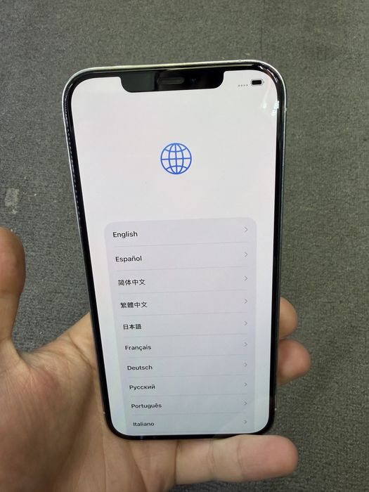 Iphone 12 pro max white заблокований