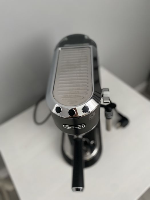 Кавомашина Delonghi