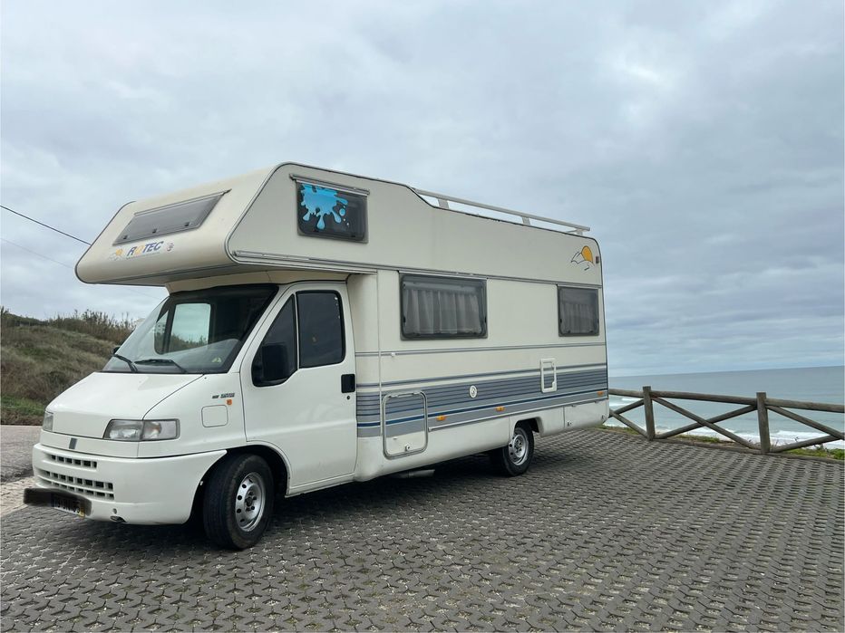 Autocaravana 6 lugares livrete