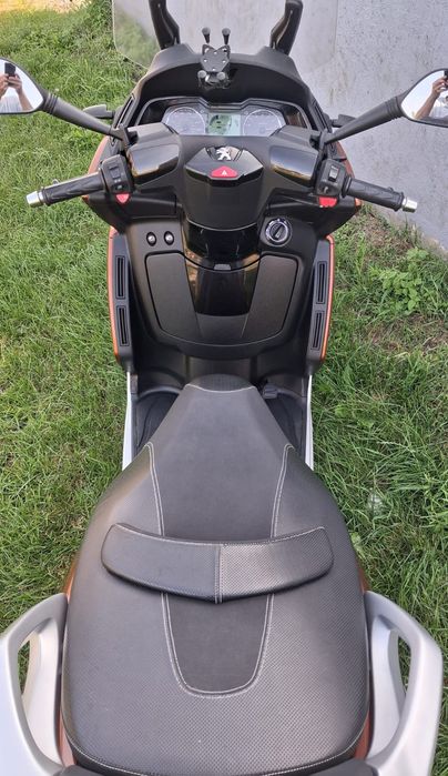 Peugeot metropolis kat b l5e mp3 Piaggio gilera