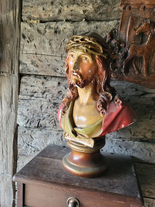 Stare popiersie Ecce Homo Chrystus