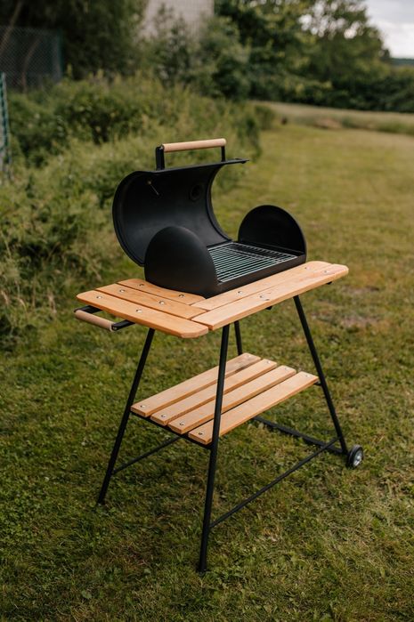 Grill ogrodowy z butli gazu LPG węglowy