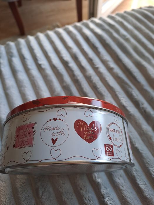 Puszka średnica 13 cm