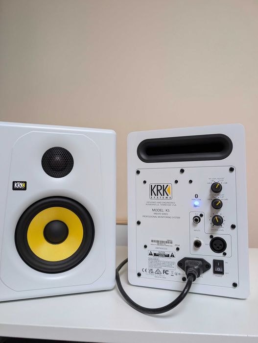 KRK Kreate 5 White - Monitores de Estúdio Ativos