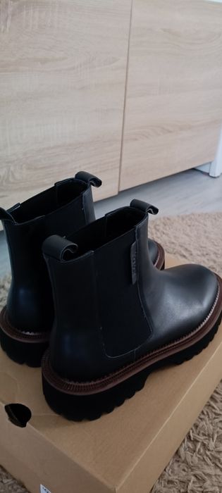 Botki skórzane czarne Kazar