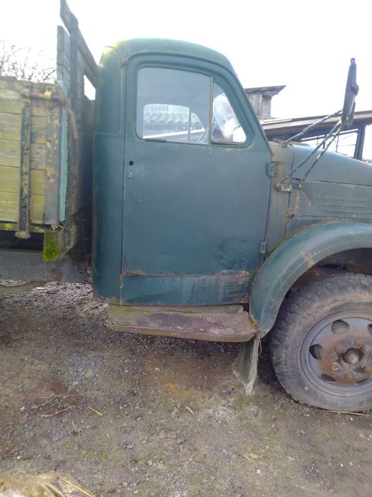 грузовий автомобіль газ51