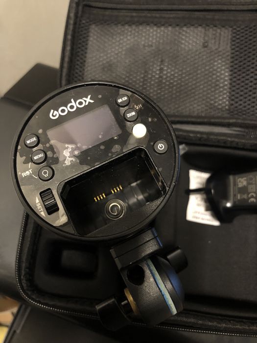 Godox ad 100pro