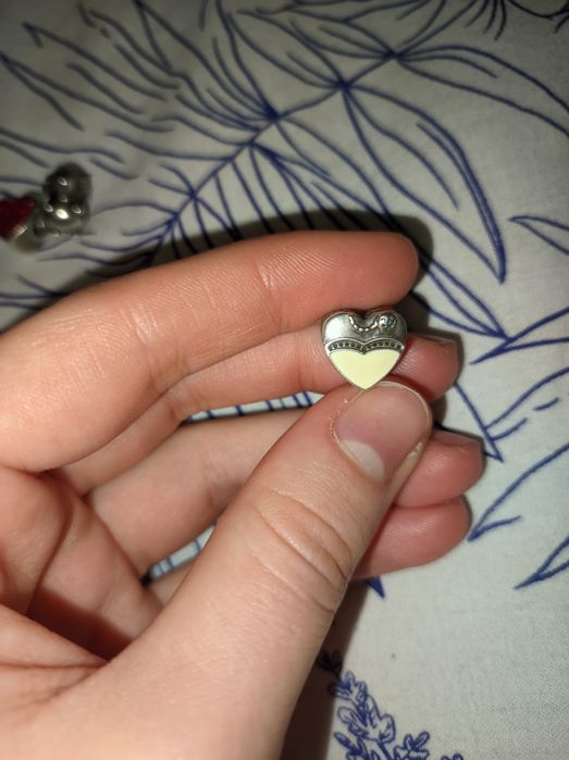 Срочно шарм Пандора Pandora