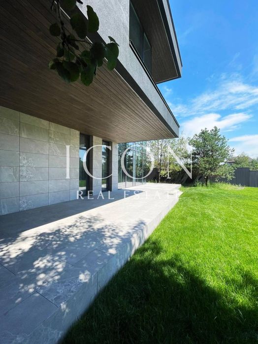 Продаж сучасного будинку 300 м² | 12 сот , с.Хотянівка