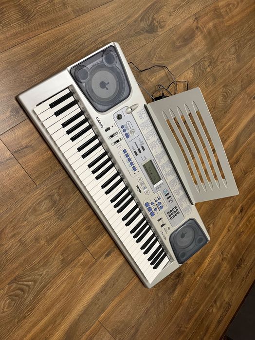 Синтезатор Casio CTK-591 61 клавіш