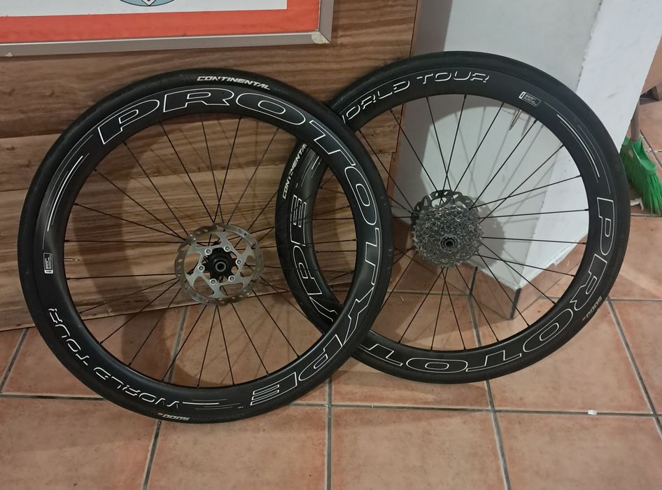 Rodas carbono Prototype World Tour 5