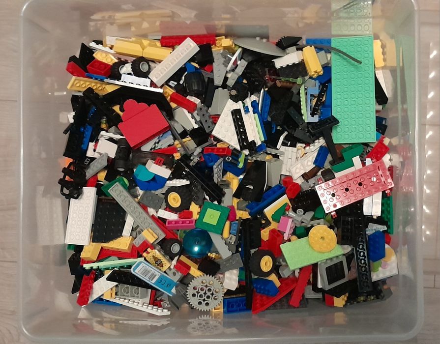 LEGO Różne zestawy + mix klocków