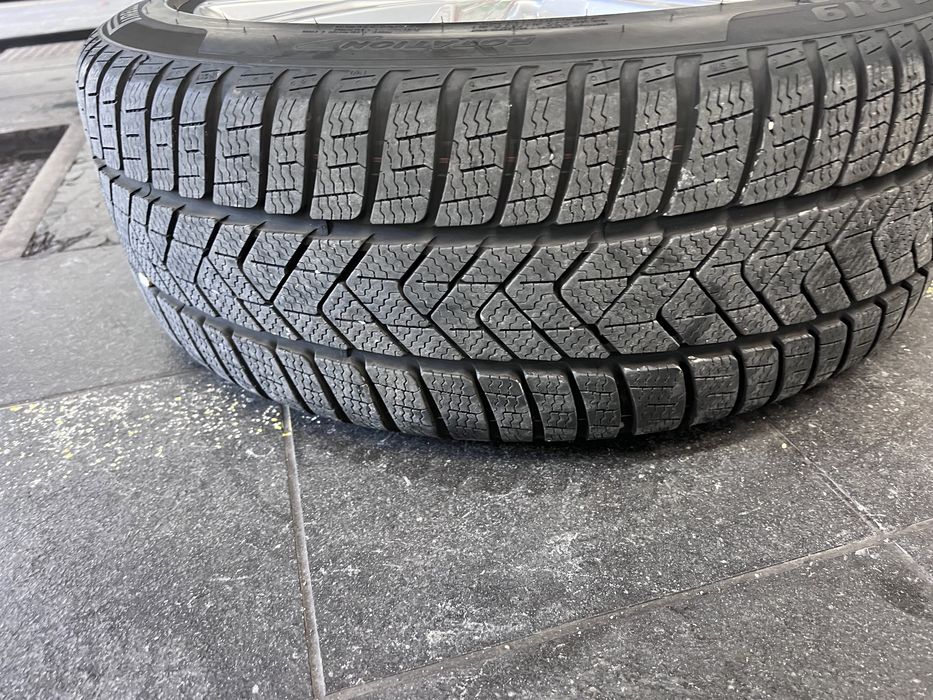 Audi Original, Pirelli Winter Sottozero 3 245/45 R19 102V