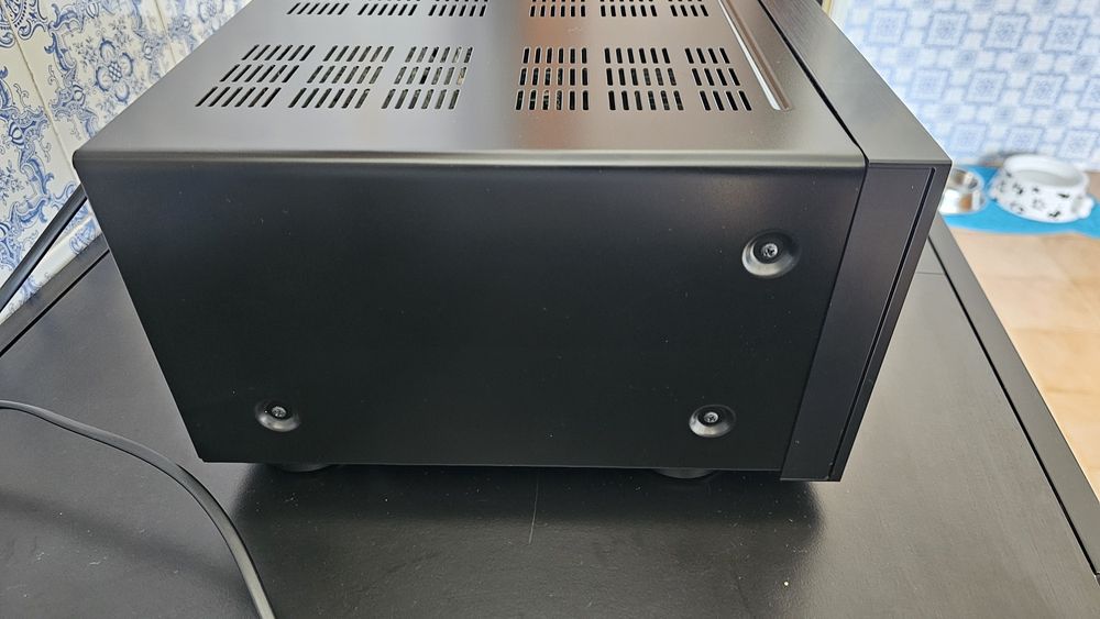 Onkyo AV receiver tx-nr626