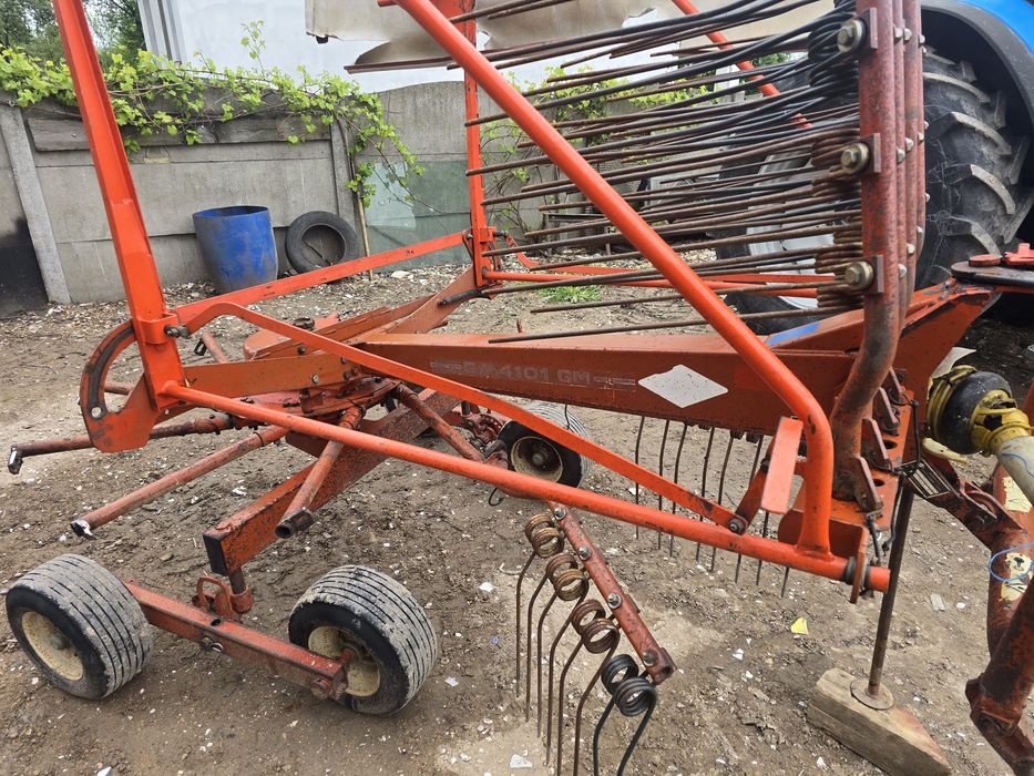 Zgrabiarka Kuhn GA 4101 GM tandem
