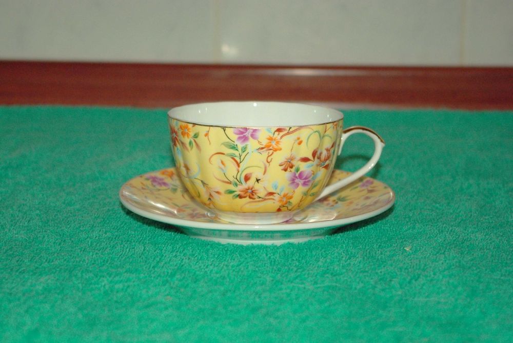 Набор для подарка для чаепития чашки и блюдечки