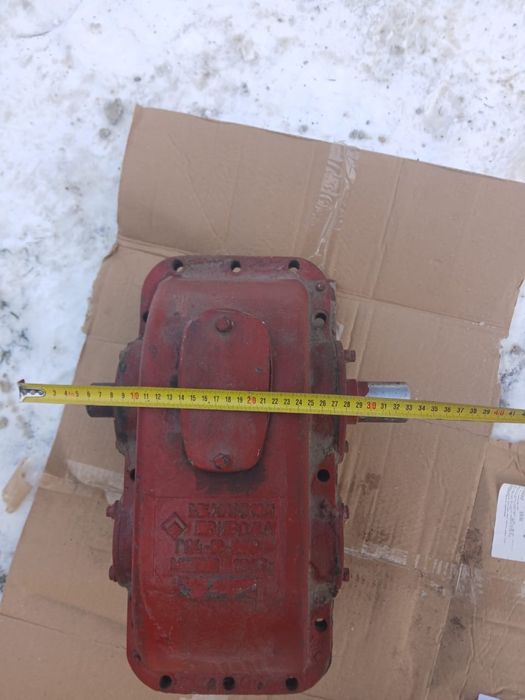 Цилиндрический редуктор