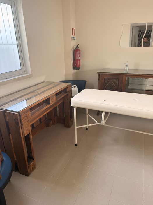 Gabinete de estetica em barbearia