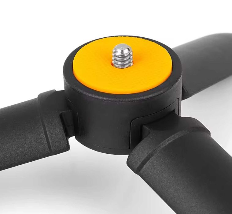 Mini statyw Minifocus ze śrubą 1/4'' do kamer sportowych i telefonów