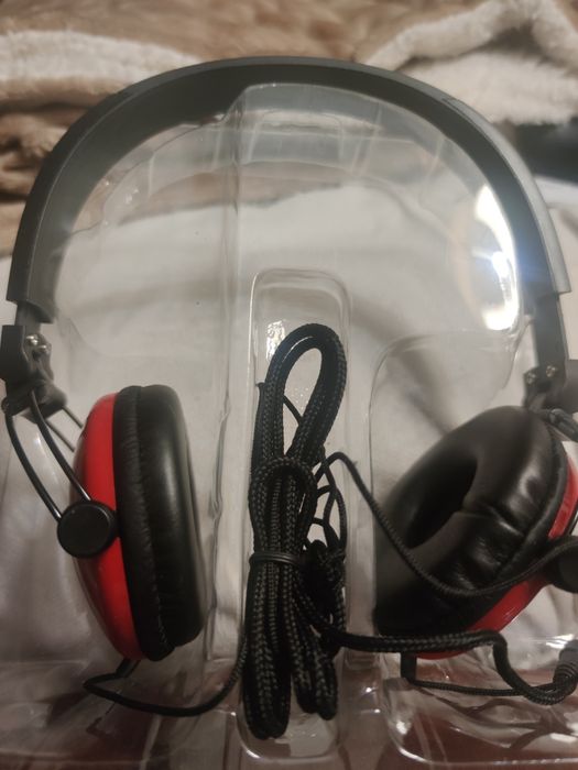 New Headphones64751304831107121