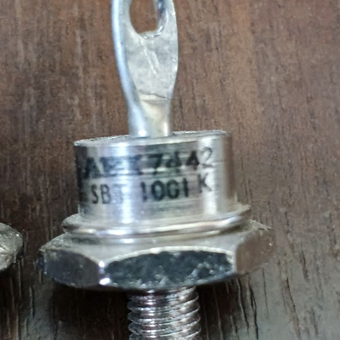 Диод Шоттки КД2991А SBT1001