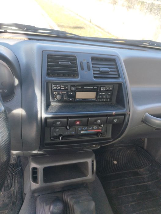 Nissan Terrano  2.7